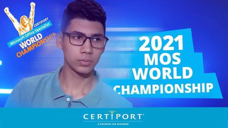 طالب الثانوي سادس العالم في مسابقة مايكروسوفت