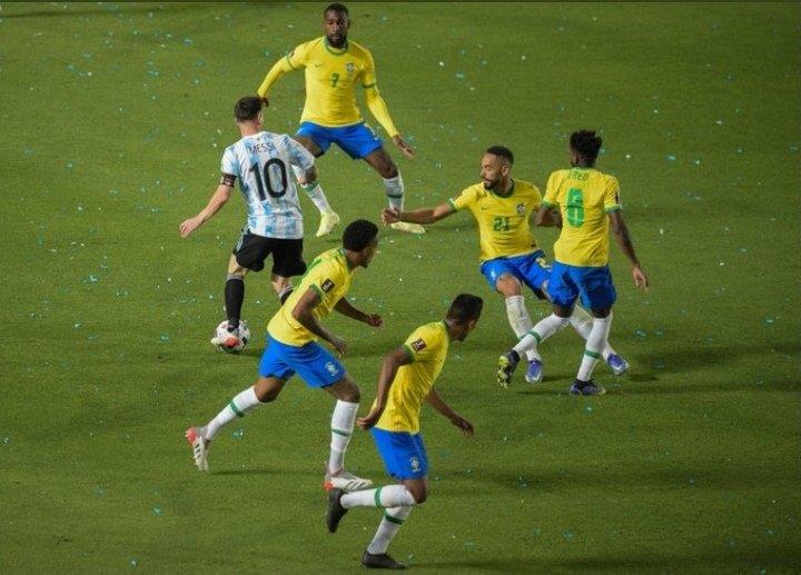 منتخب البرازيل والأرجنتين