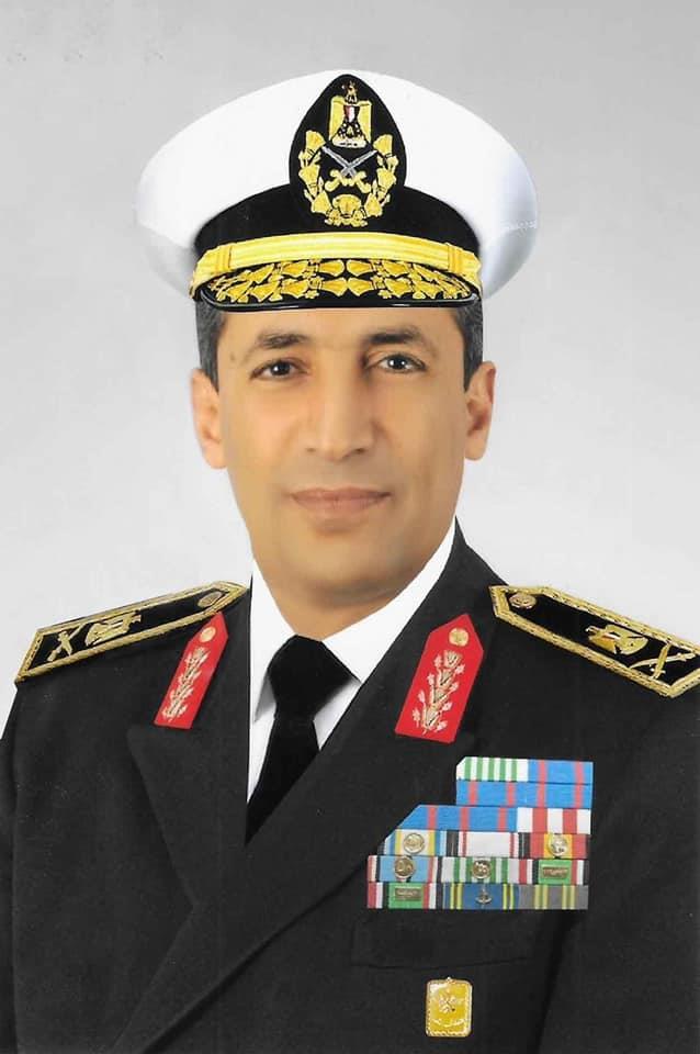اللواء بحري أركان حرب أشرف عطوة قائد القوات البحري