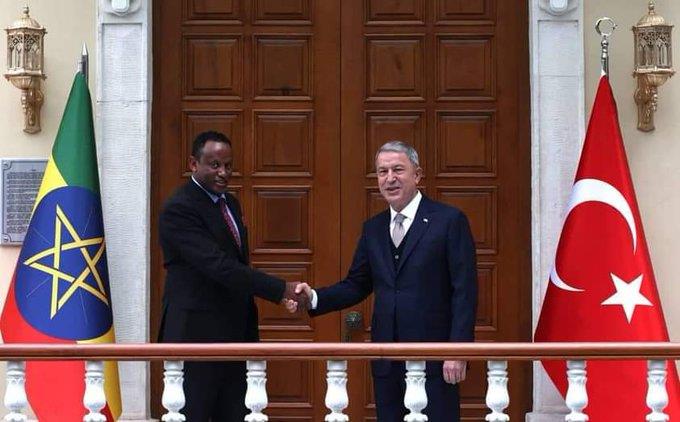 وزير الدفاع الإثيوبي يلتقي نظيره التركي في إسطنبول