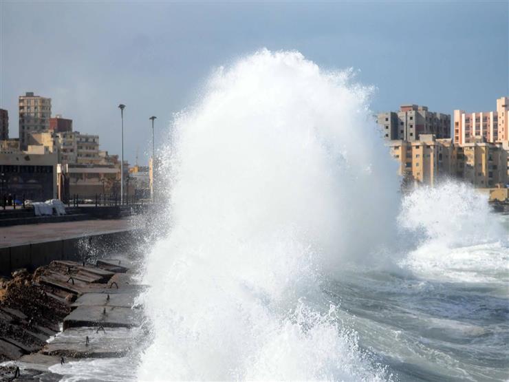 ارتفاع الأمواج في الاسكندرية
