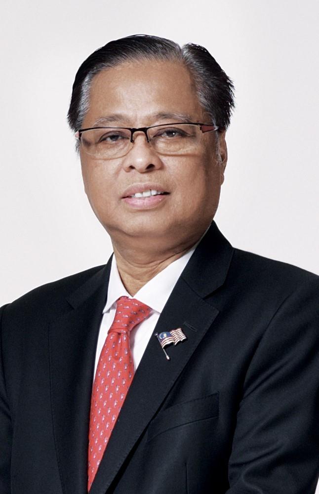  رئيس الوزراء الماليزي داتو سري إسماعيل صبري يعقوب