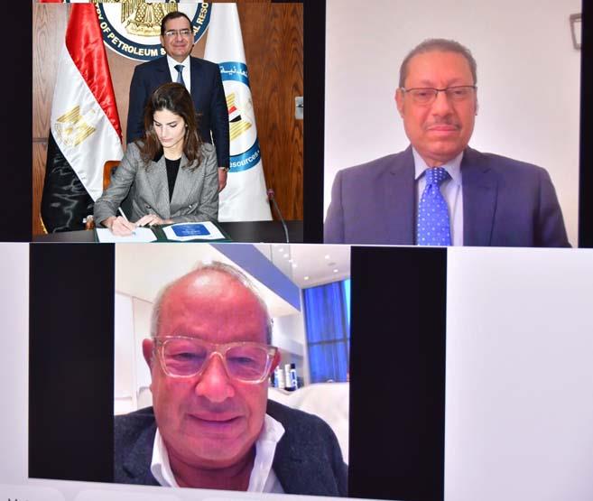 وزير البترول والثروة المعدنية يشهد توقيع عقود جديدة للبحث عن الذهب (2)