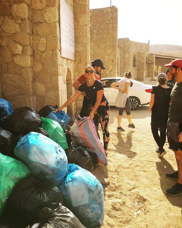 fb2b0926-c330-45aa-b06d-45440b5139ed