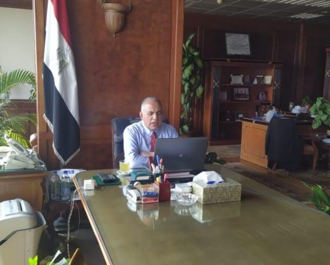  الدكتور محمد عبد العاطي وزير الموارد المائية والر