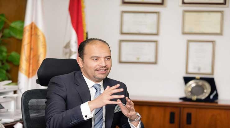 السيد عبد العزيز نصير المدير التنفيذي للمعهد المصر