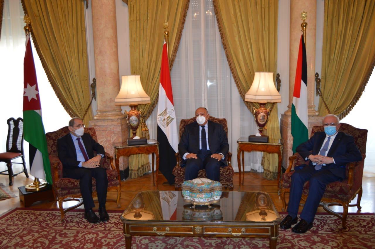 وزراء خارجية مصر والأردن وفلسطين