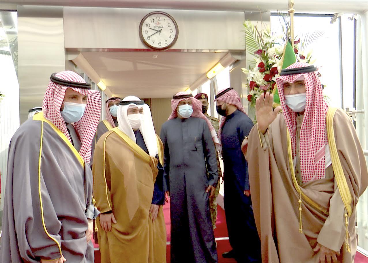 أمير الكويت يتوجه إلى الولايات المتحدة