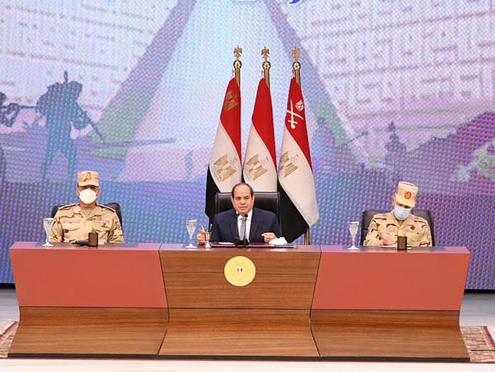 القوات المسلحة تهنئ الرئيس السيسي والشعب المصري بذ