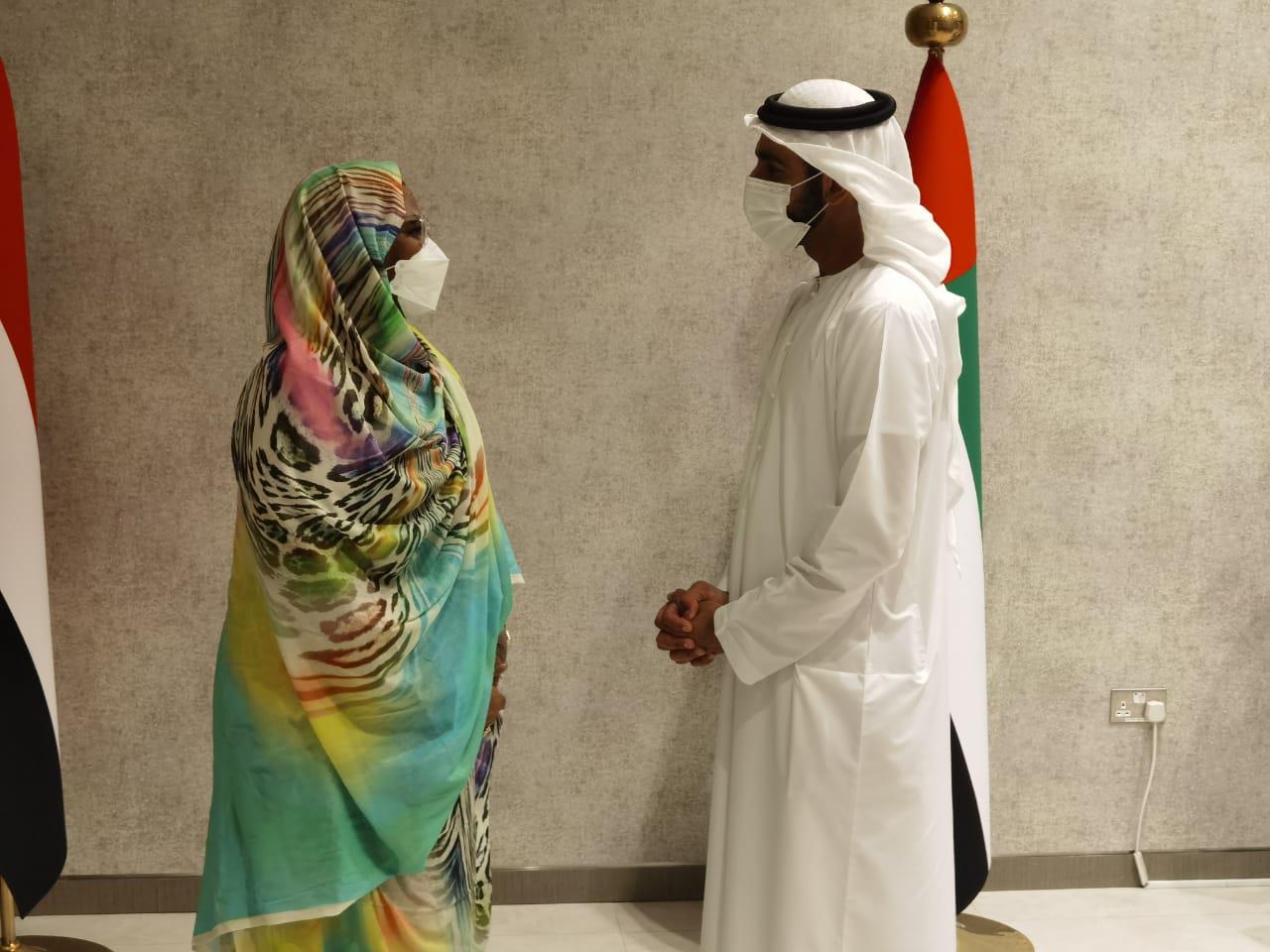 وزيرة الخارجية السودانية تصل الإمارات 