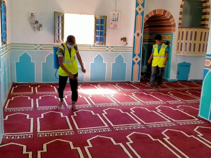 نظافة وتعقيم المساجد 
