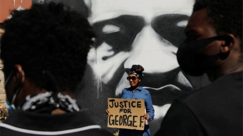 مقتل جورج فلويد أثار احتجاجات واسعة في الولايات ال