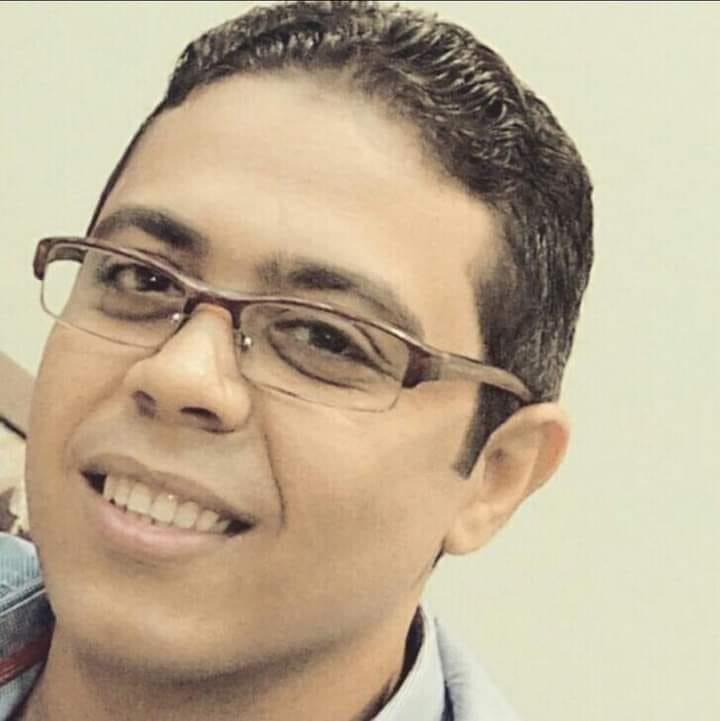 دكتور احمد عبد الله اخصائي التخدير في مستشفي الايم