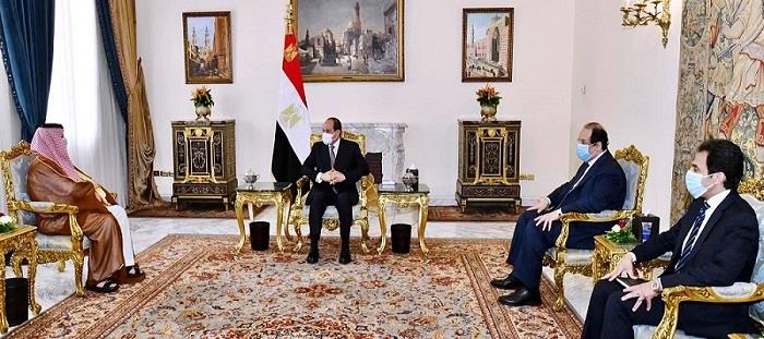 تركي آل الشيخ مع الرئيس السيسي 