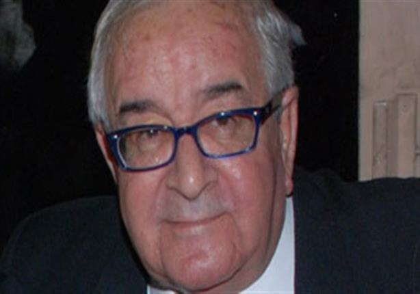 محمد عبدالعزيز  (2)