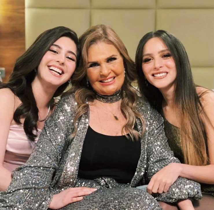 يسرا مع جميلة عوض ومايان السيد