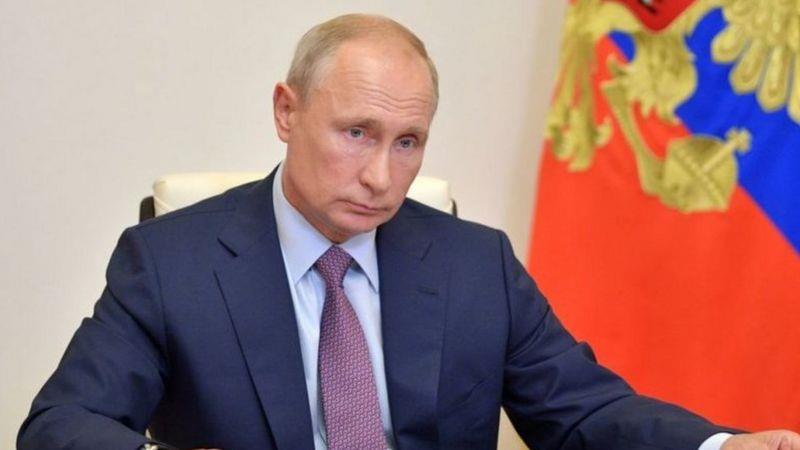 بوتين قال إن العلاقات بين موسكو وواشنطن تدهورت إلى