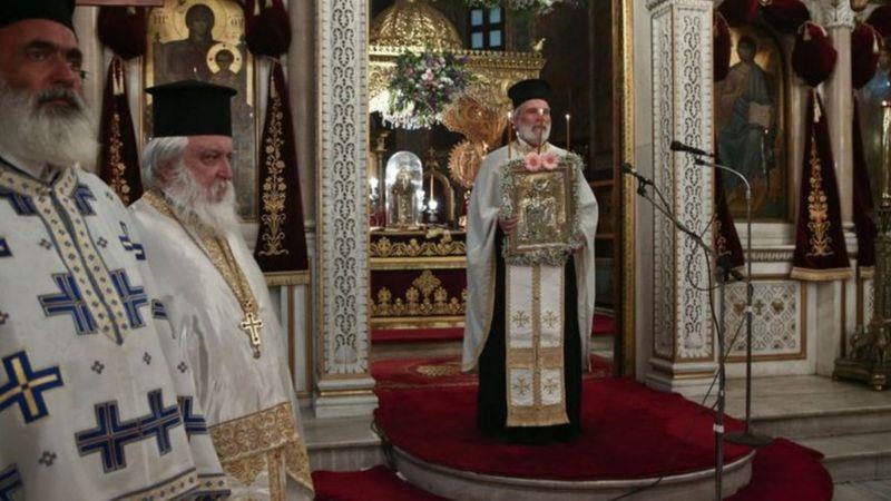 الكنيسة الأرثوذكسية في اليونان أقامت جلسة تاديب لق