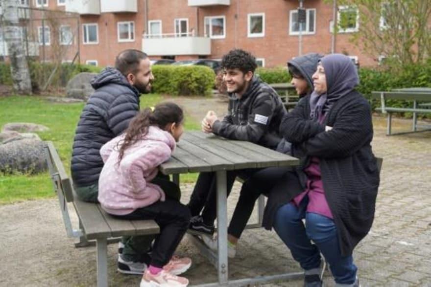 لاجئة سورية مقيمة في الدنمارك مع عائلتها