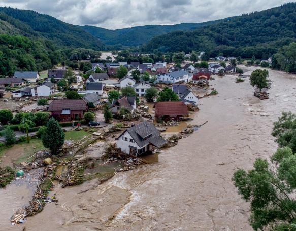 منطقة ألمانية تعلن حالة الطوارئ بسبب الفيضانات 