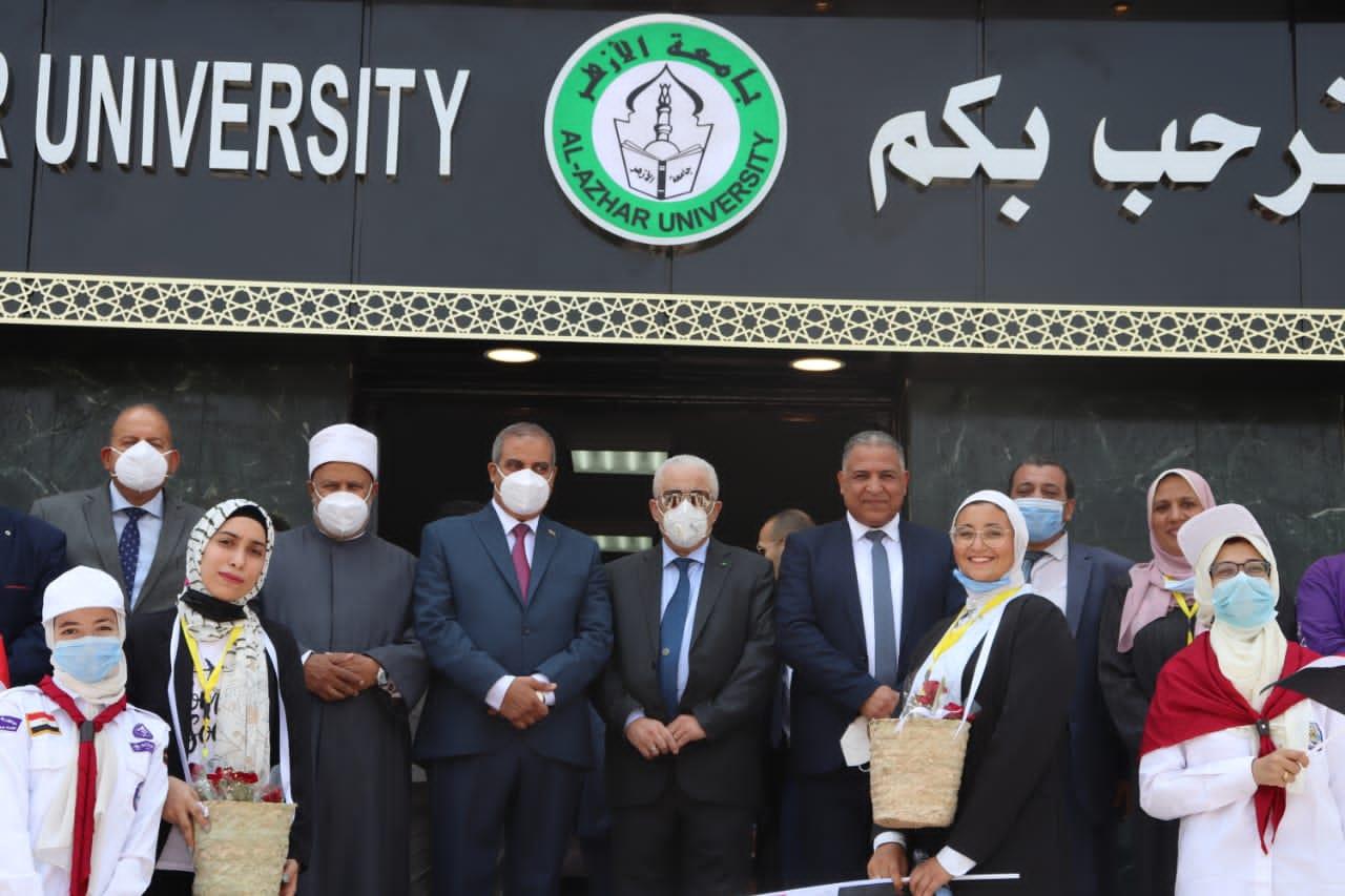 وزير التعليم يصل جامعة الأزهر 
