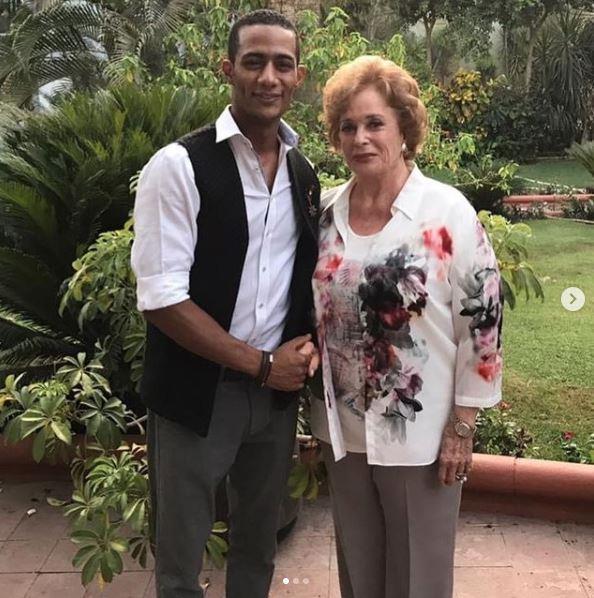 الراحلة جيهان السادات ومحمد رمضان