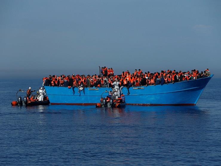 إنقاذ مئات المهاجرين في البحر المتوسط - أرشيفية