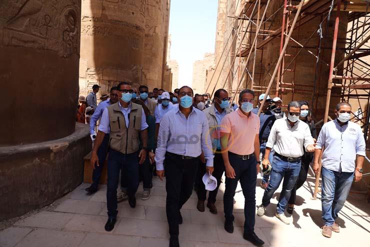 مدبولي يُتابع استعدادات احتفالية افتتاح طريق الكباش