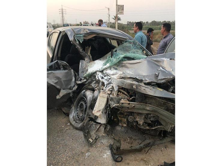 حادث تصادم سيارتين ملاكي بمحور جمال عبد الناصر-أرش