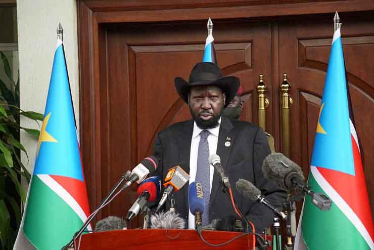 رئيس جنوب السودان سلفا كير في مؤتمر صحافي في جوبا