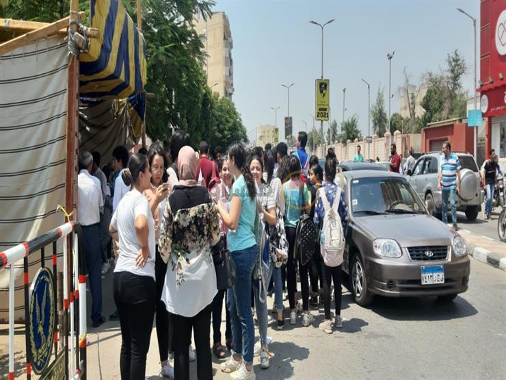 طلاب الثانوية