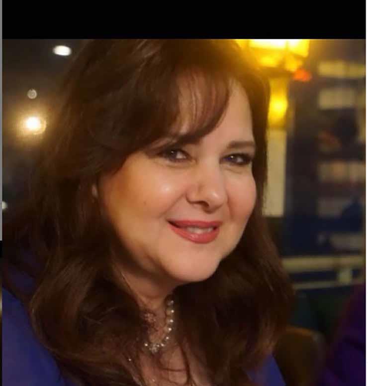 دلال عبد العزبز