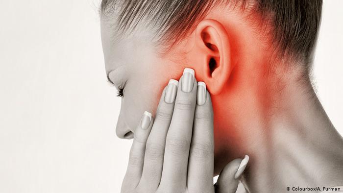 تأثير كورونا على ضعف السمع