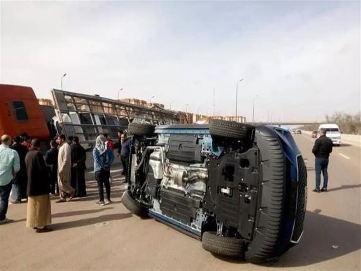 حادث انقلاب شاحنة سيارات هافال