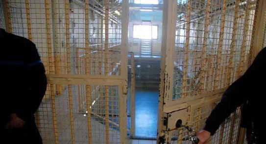 باب سجن - صورة أرشيفية 