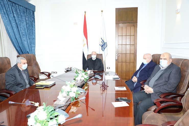 اجتماع محافظ القاهرة