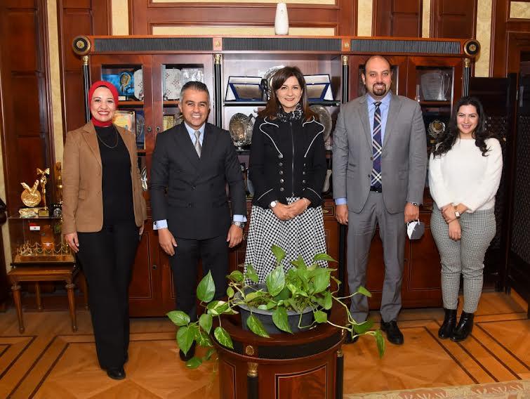 السفيرة نبيلة مكرم، وزيرة الدولة للهجرة وشئون المص