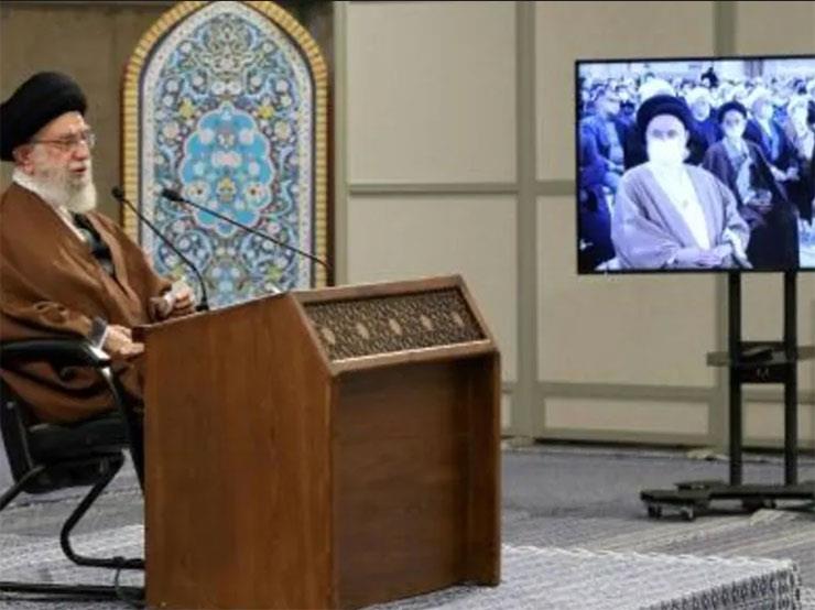 آية الله علي خامنئي يلقي كلمة في العاصمة طهران