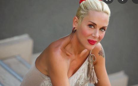 الممثلة التركية بيلور كالكافان