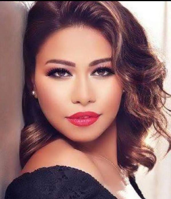 الفنانة شيرين عبد الوهاب