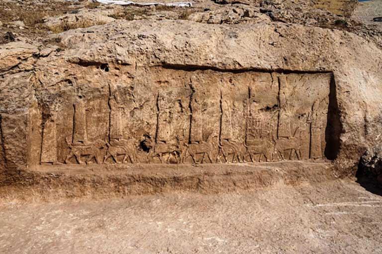 العثور على نقوش حجرية عمرها 2700 عاما في العراق