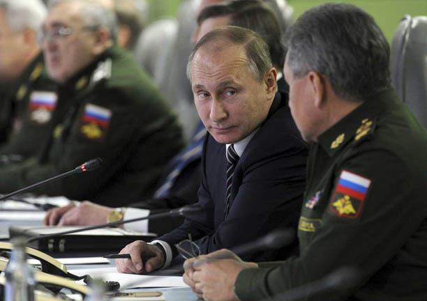 بوتين يشرف على تدريب لقوات الردع النووي الروسية