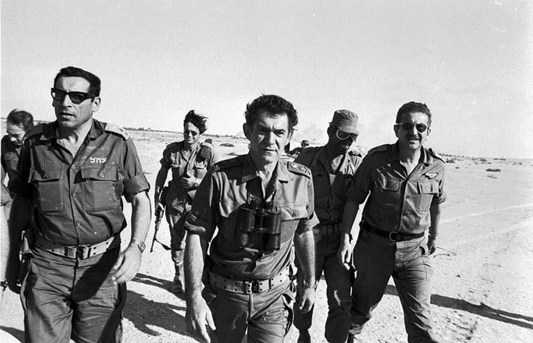 ديفيد ألعازر