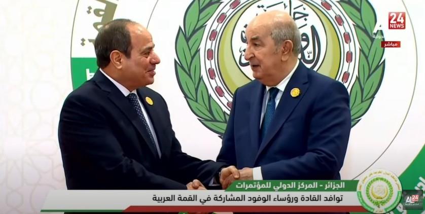 الرئيس الجزائري يدعو للتعاون في الصناعة الدوائية م