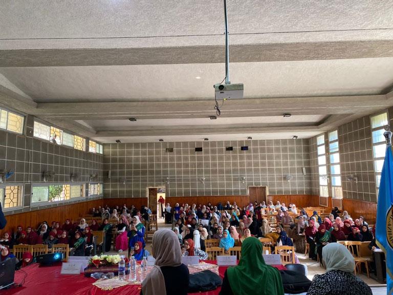 مرصد الأزهر ينظم لقاءً مع طالبات الدراسات الإسلامي