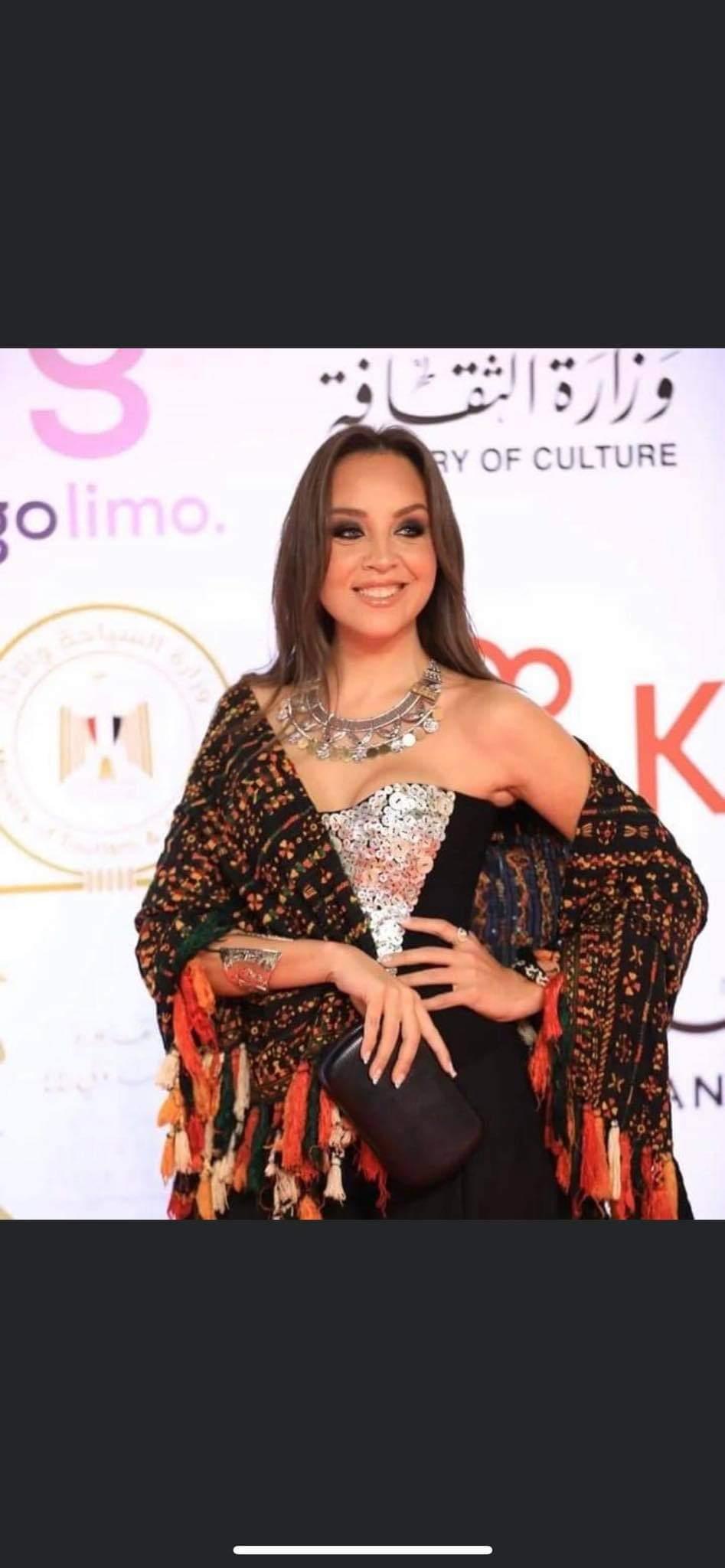 الفنانة مريم الخشت