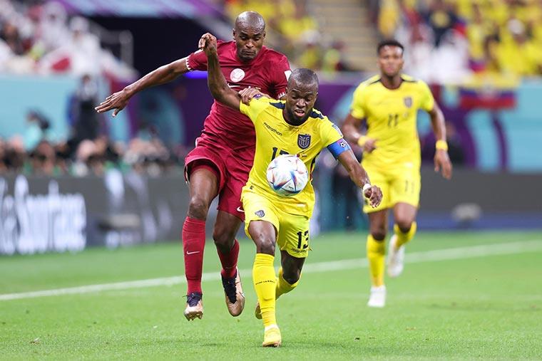 قطر والإكوادور في افتتاحية كأس العالم