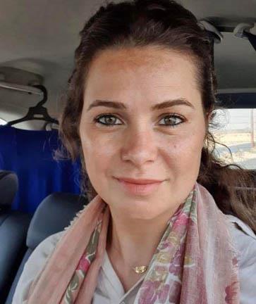 يسرا اللوزي