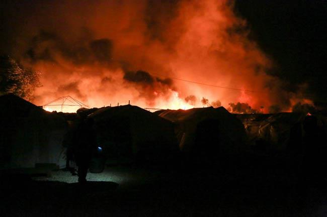 حريق ضخم على الحدود بين اليونان وبلغاريا - أرشيفية