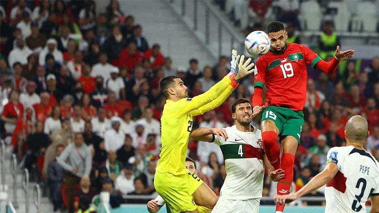 فوز المنتخب المغربي لكرة القدم على نظيره البرتغالي